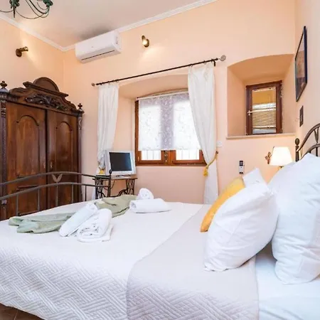 Apartment Amoret *